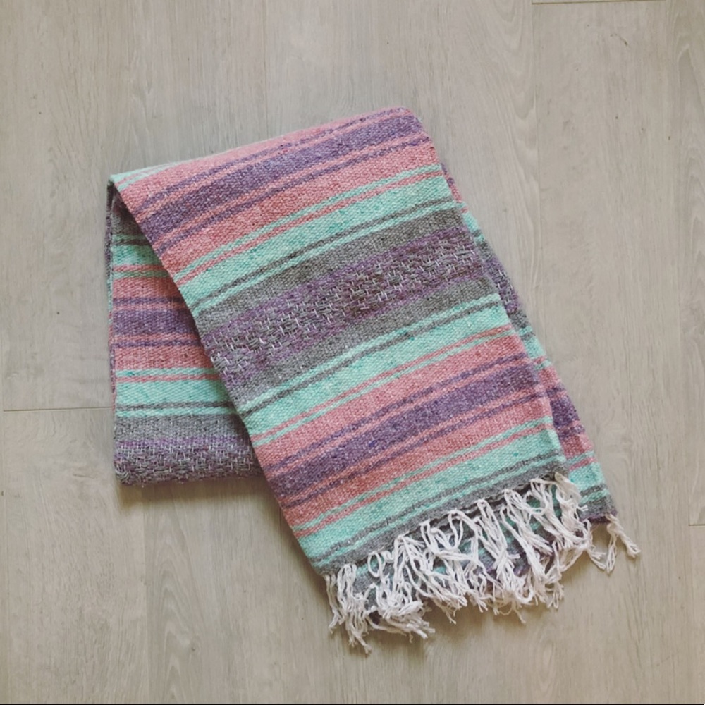 NEW Rare Pastel 80s Palette Mexican Blanket